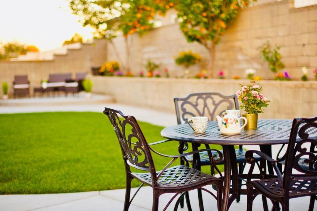 La Sunny House Beautiful Yard 7 Rooms 4 Bathrooms Near Disneyland & Hollywood & Downtown Хасиенда-Хайтс Экстерьер фото