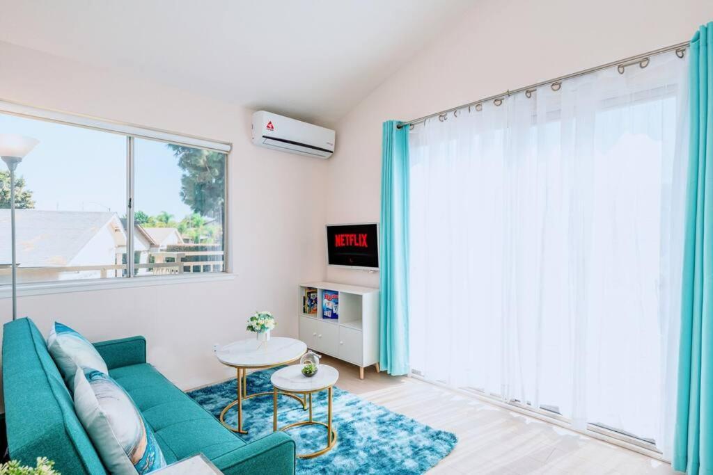 La Sunny House Beautiful Yard 7 Rooms 4 Bathrooms Near Disneyland & Hollywood & Downtown Хасиенда-Хайтс Экстерьер фото