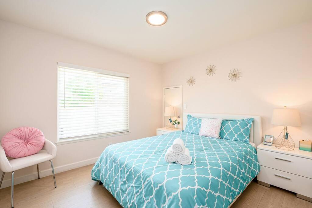 La Sunny House Beautiful Yard 7 Rooms 4 Bathrooms Near Disneyland & Hollywood & Downtown Хасиенда-Хайтс Экстерьер фото