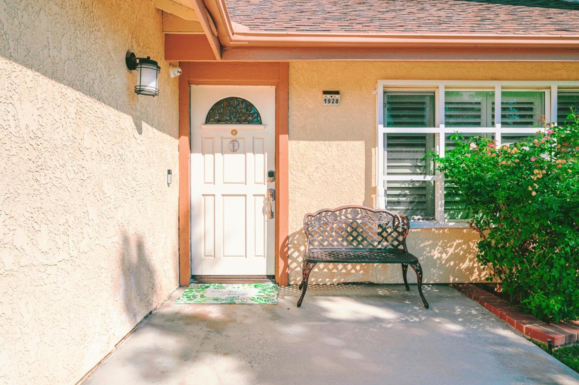 La Sunny House Beautiful Yard 7 Rooms 4 Bathrooms Near Disneyland & Hollywood & Downtown Хасиенда-Хайтс Экстерьер фото
